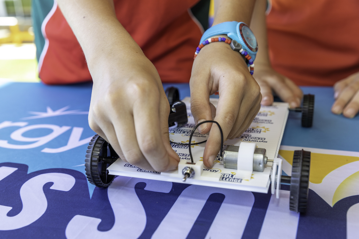 Building the model car